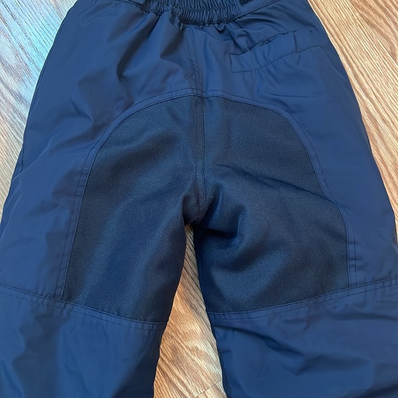 Snowpants - Picture 8 of 8